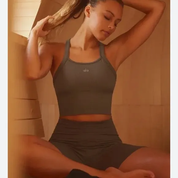 Alo Seamless Ribbed Favorite Bra Tank Olive Tree Sz XS