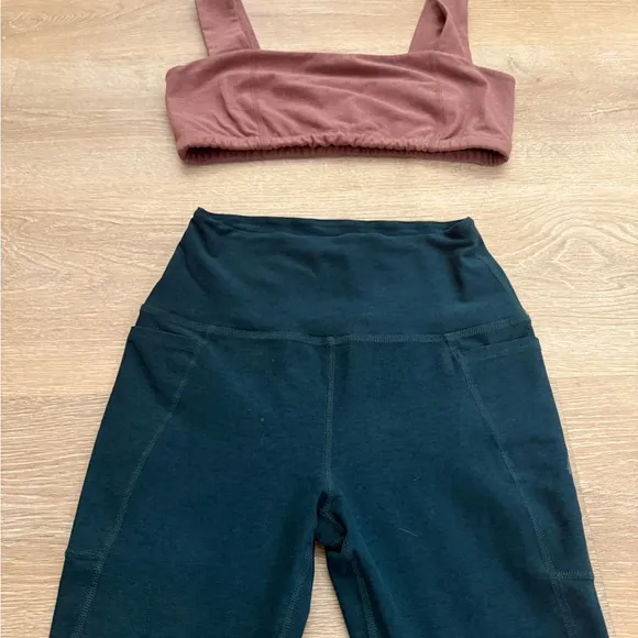 BEYOND YOGA spacedye squared bra