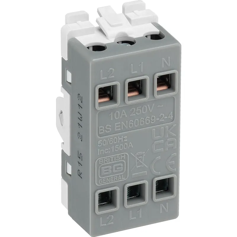 BG R15 Nexus Grid 20A Triple Pole Fan Isolator - White