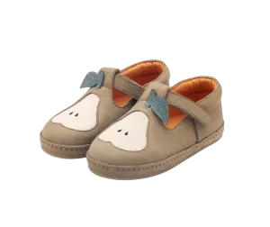 Bowi Shoes | Pear | Sage Betting Leather