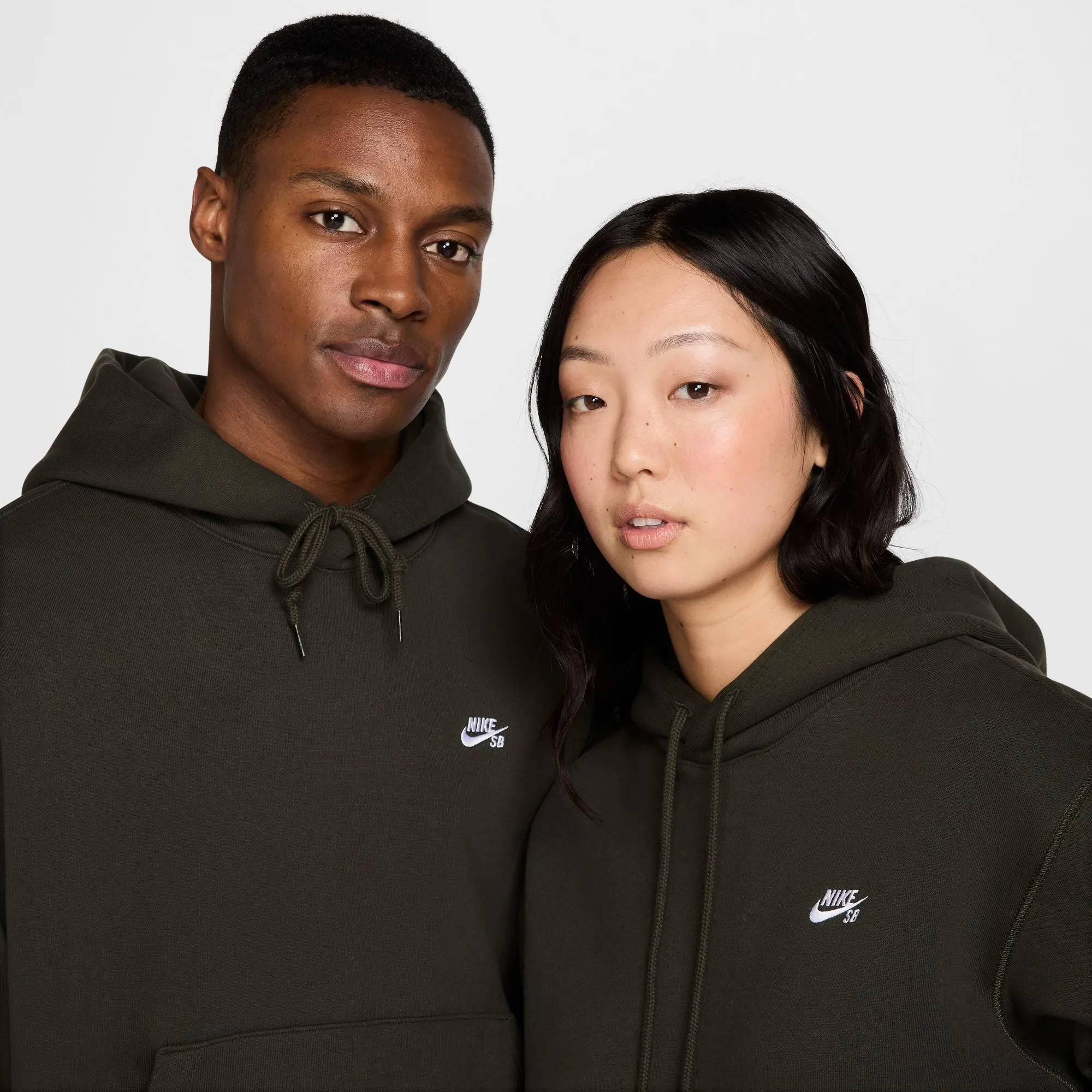 Essential Logo Skate Hoodie