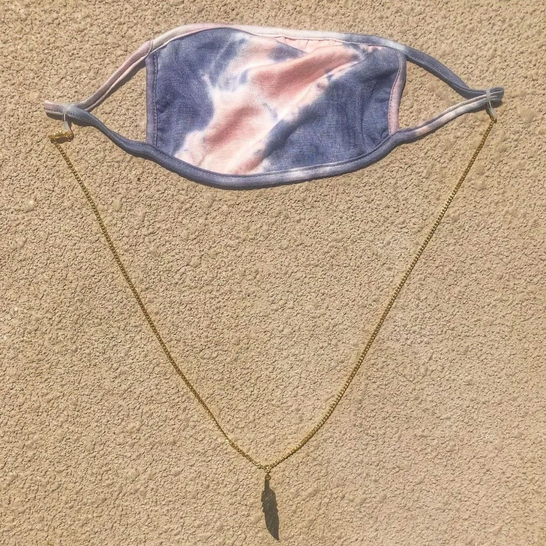 Feather Drop Gold Eyeglasses Chain
