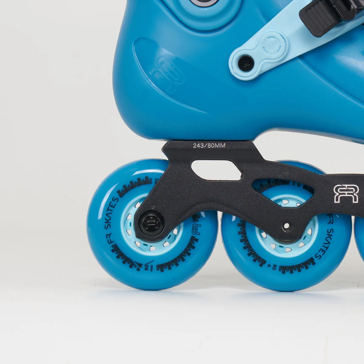 FR Skates FR3 80 - Unisex - Blue