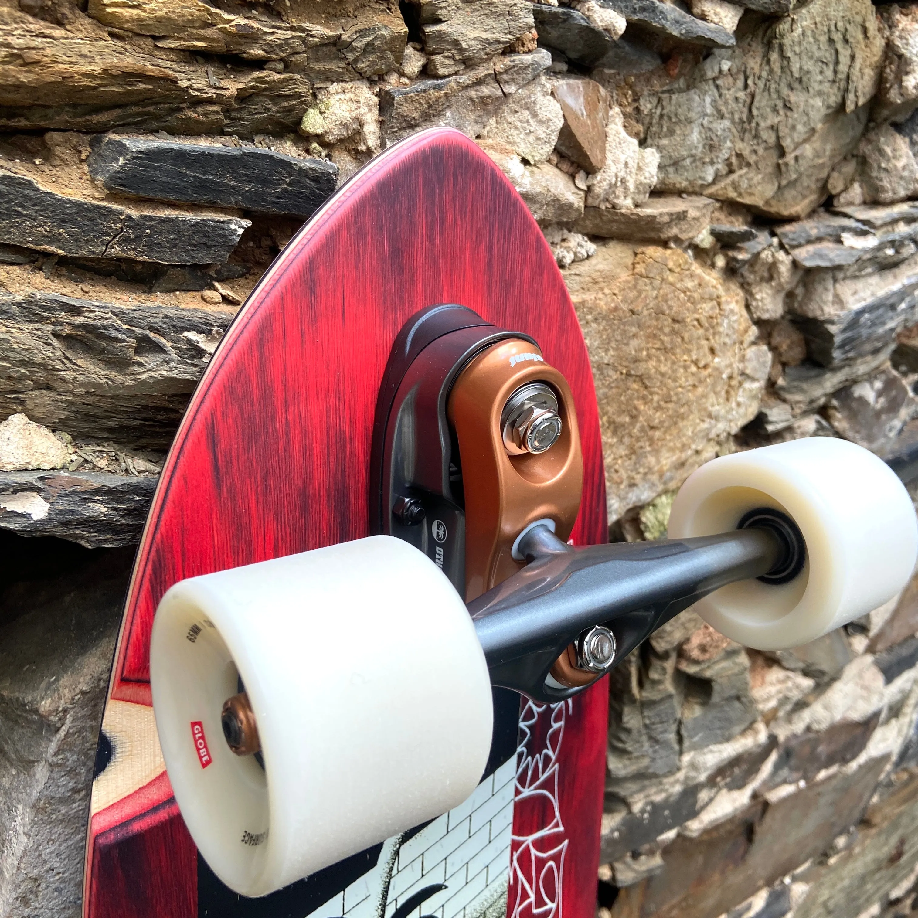 GLOBE   CHROMANTIC SURF SKATE - SS LAST IN - 33" SURF SKATE