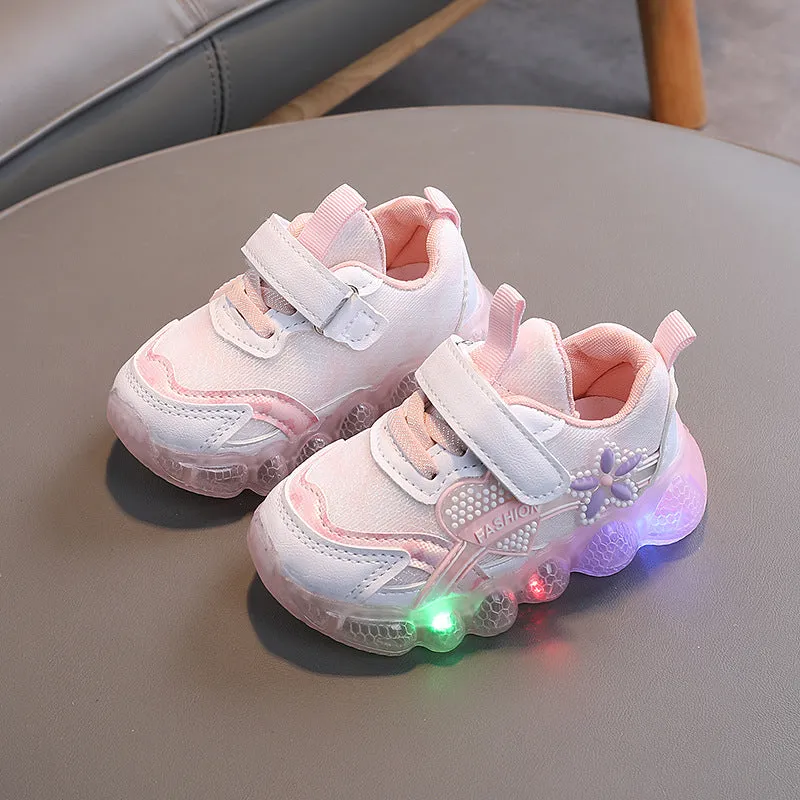 HEART & FLOWER PATCH LED SHOES - LIGHT PINK