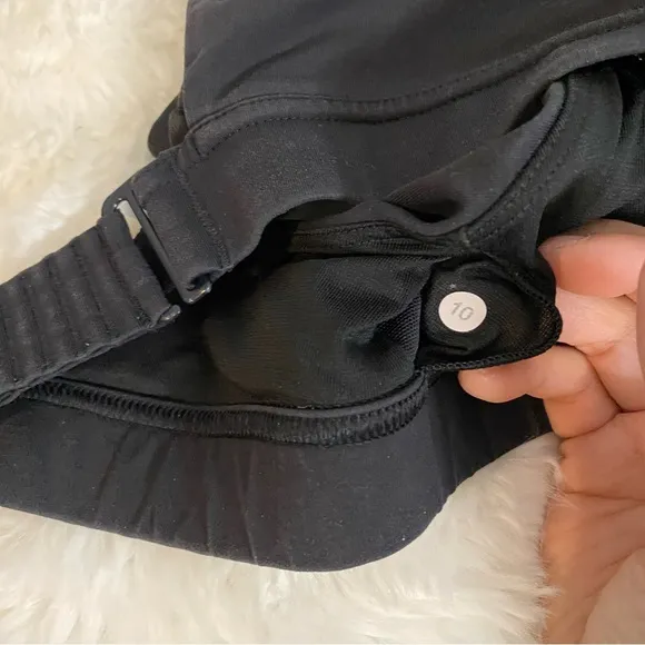 Lululemon Black Yoga Sports Bra Size 10 Medium Large