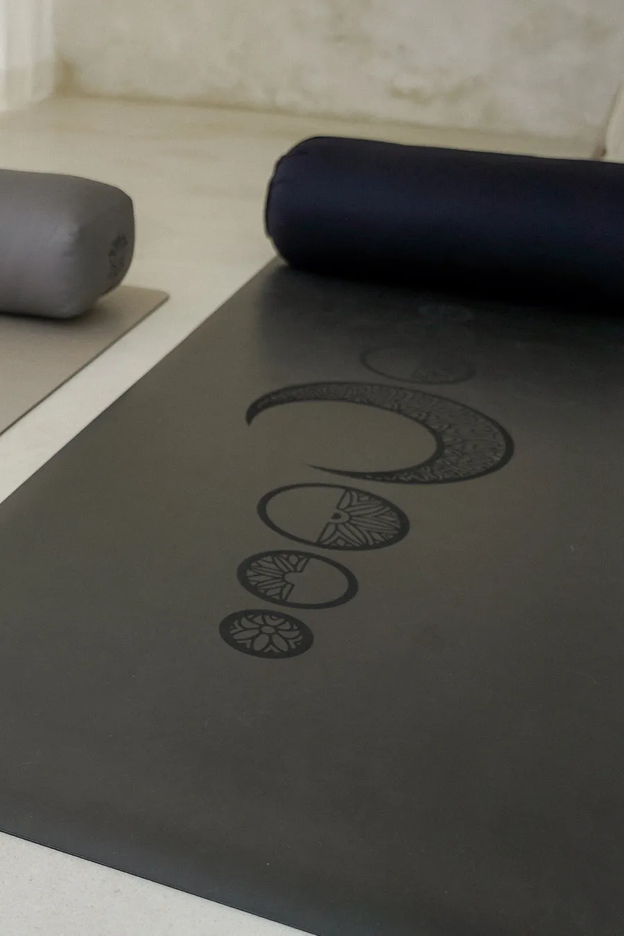 Luna Yoga Mat Black 5mm