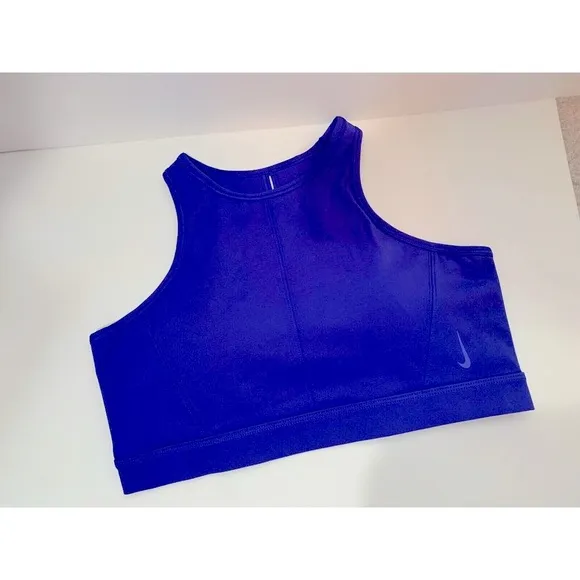 Nike Yoga Dri-FIT sport‎ bra SwooshWomen’s Size M