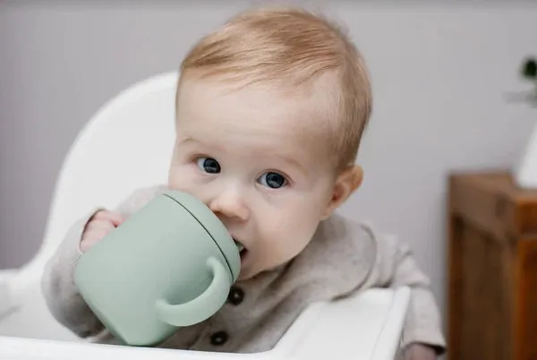 noüka Non-Spill Sippy Cup (Lily Blue)