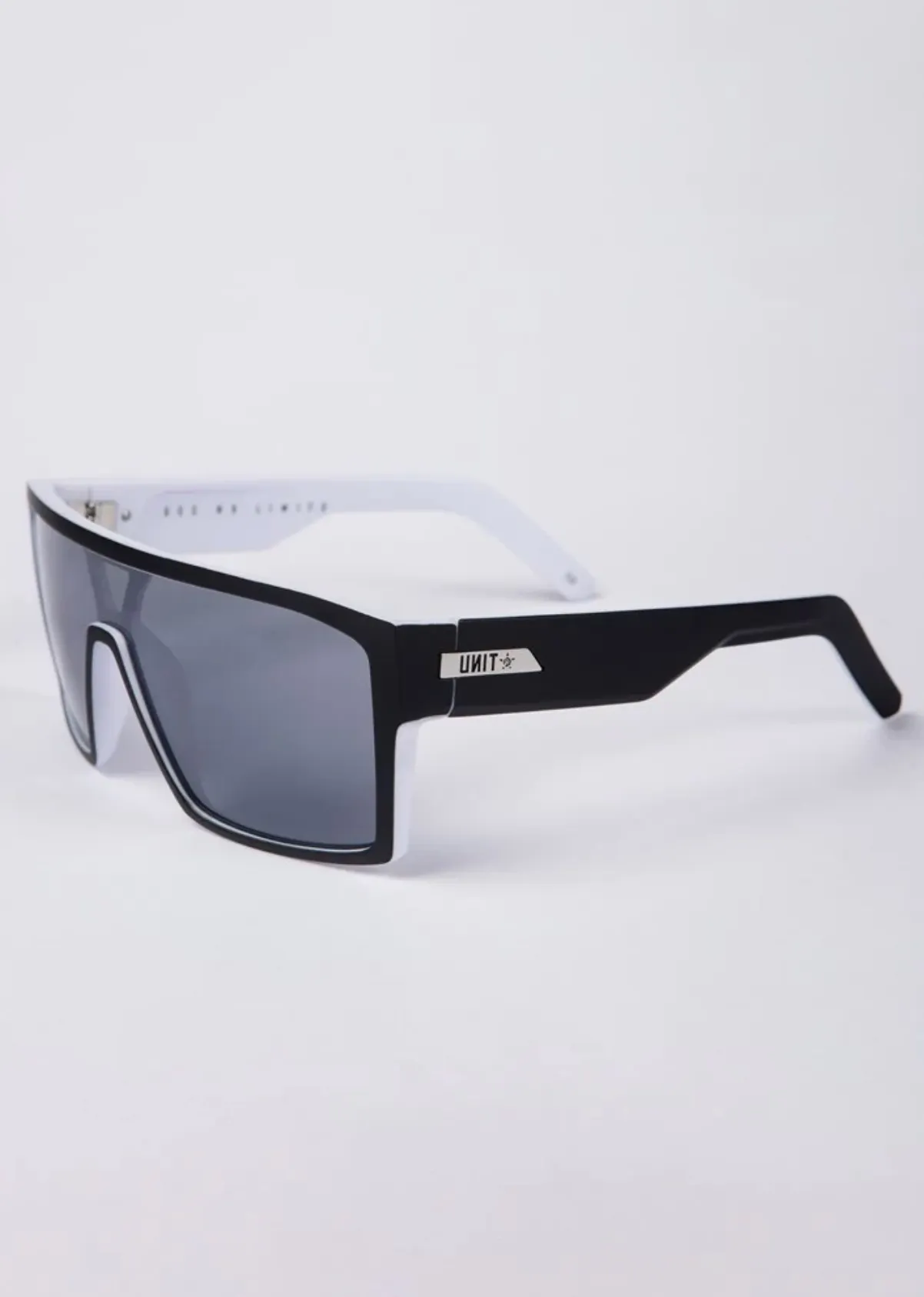 UNIT Command Polarised Eyewear