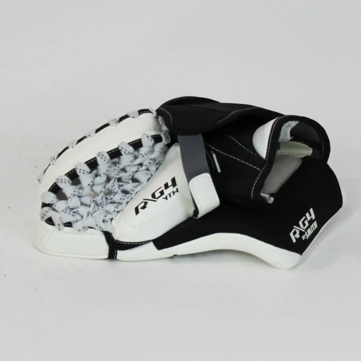 Warrior Ritual G4 Youth Goalie Catcher