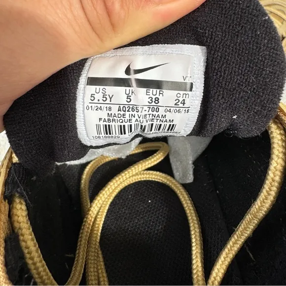 Womens Nike Air VaporMax 97 Metallic Gold Shoes
